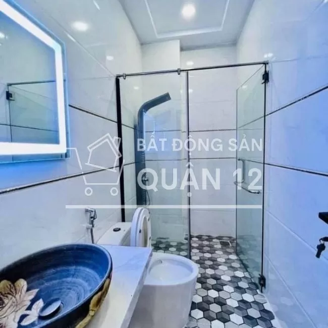 kẹt vốn Bán nhà quận 12 shr mt đường Hà huy giáp