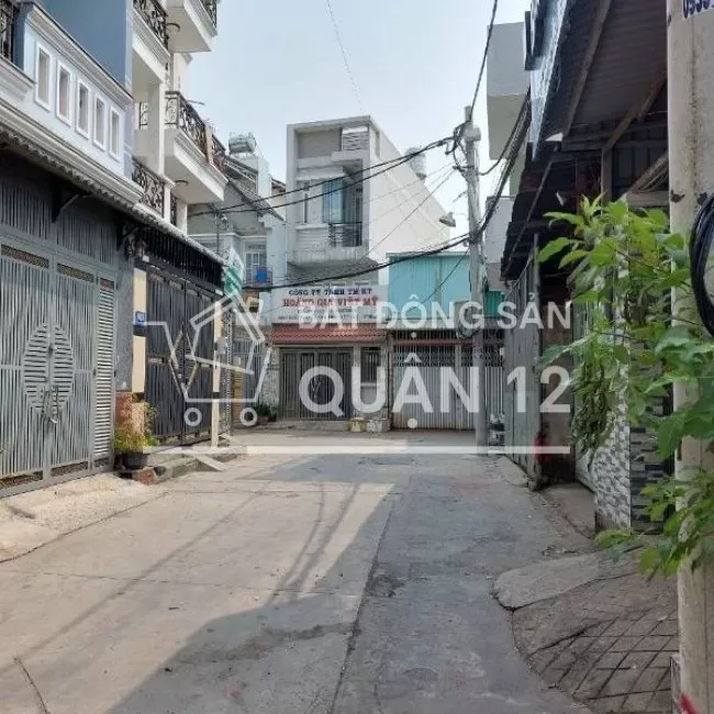 Bán gấp nhà quận 12 shr mt đường Hà huy giáp nhận nhà vô ở ngay