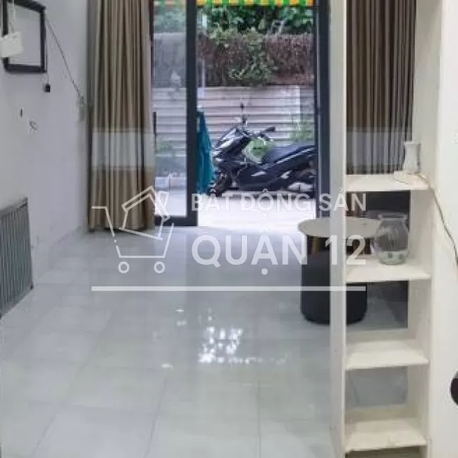 Bán nhà hẻm xe hơi , khu dân cư đẹp, cách đường Hà Huy Giáp 200m
