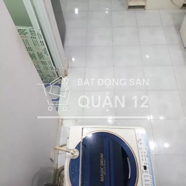 Bán nhà hẻm xe hơi , khu dân cư đẹp, cách đường Hà Huy Giáp 200m