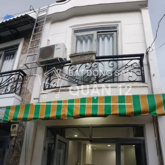Bán nhà hẻm xe hơi , khu dân cư đẹp, cách đường Hà Huy Giáp 200m