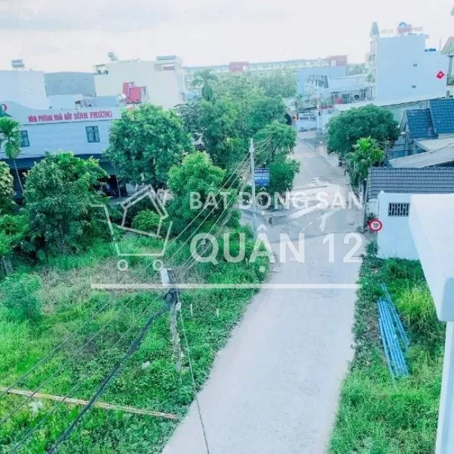 Bán gấp Toà nhà văn phòng gần cầu Phú Long, quận 12
