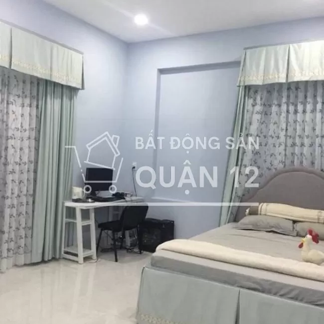 Nhà phố HXH trệt 1 lầu 3PN 2WC 1 sẹc TX43 cách Hà Huy Giáp 300m