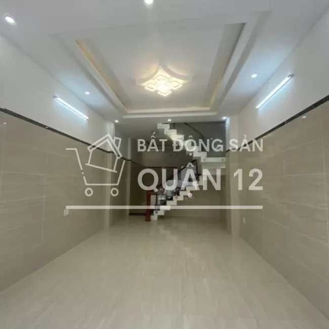 Bán nhà quận 12 giá rẻ, SHR hoàn công đầy đủ, gần ngã tư Ga