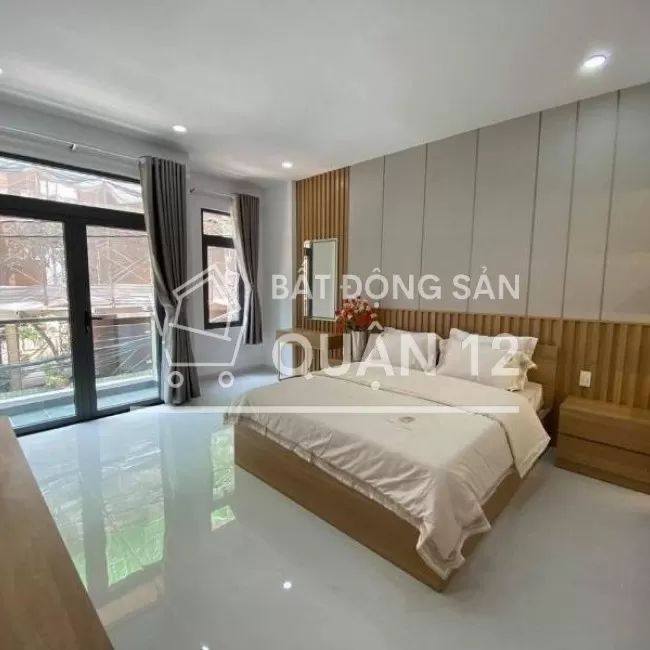 Cần bán căn nhà mặt tiền đường Hà Huy Giáp ,có SHR giá 4,8xx
