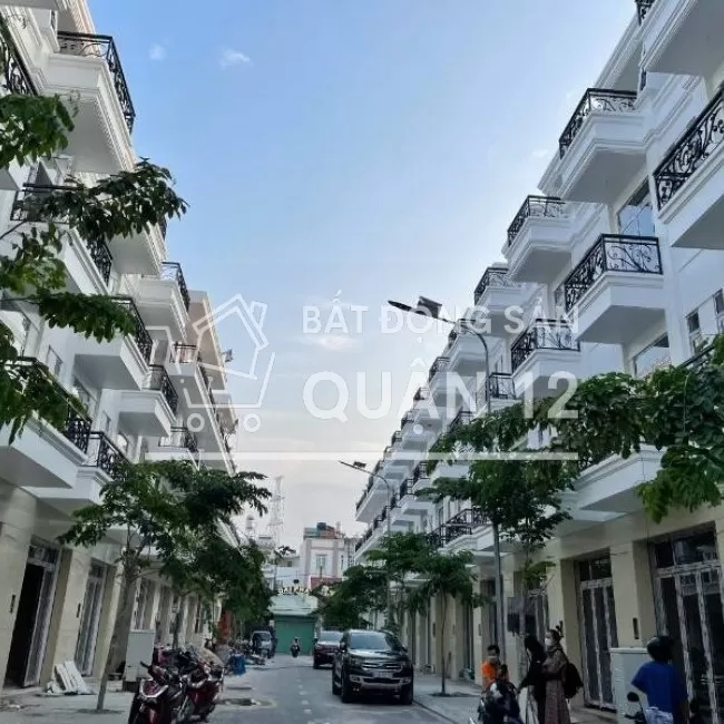 Nhà mới 3 lầu(5x15) MT TL26 gần cầu ngã tư ga 4.8 tỷ/căn sổ hồng riêng