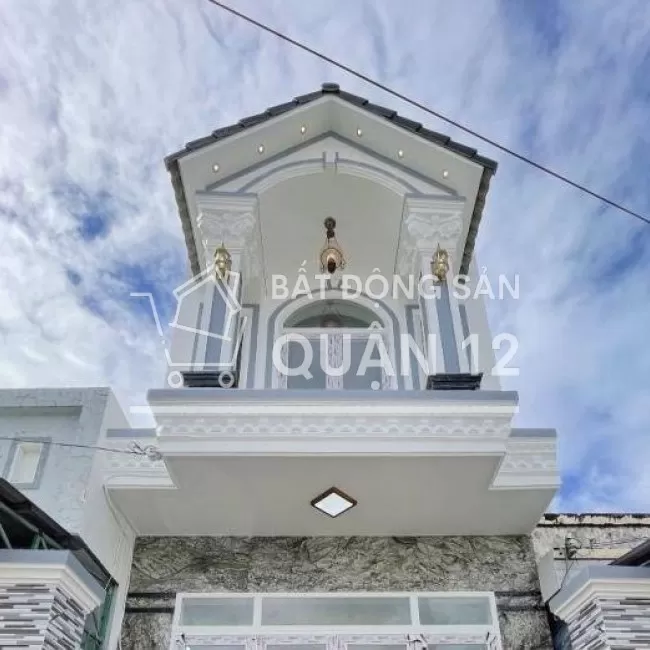 Nhà mới xây - shr - hẻm thông tiện kinh doanh buôn bán
