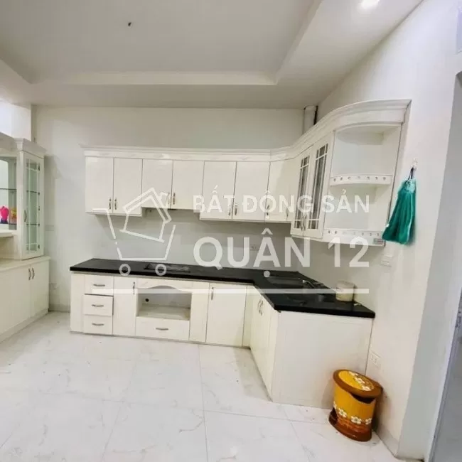 Nhà mới xây - shr - hẻm thông tiện kinh doanh buôn bán