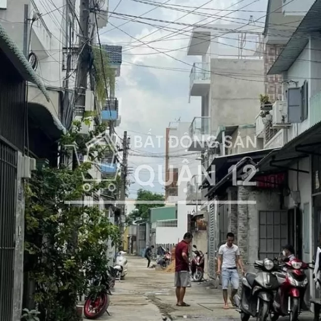 Nhà 1 trệt 1 lầu 3pn 2wc đường 5m xe hơi Giá 3ty180 hỗ trợ vay 2ty6 
