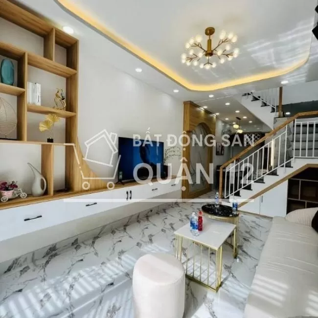 3.2 Tỷ ngay chợ hiệp Thành Quận 12 Hẻm xe hơi FULL Nội thất 