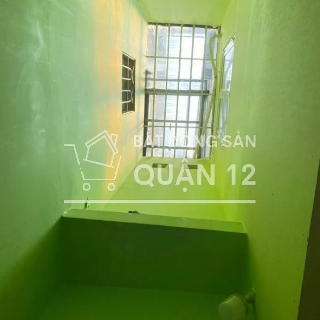 Nhà 1 trệt 1 lầu 2PN đường nhựa thông Lâm thị Hố 