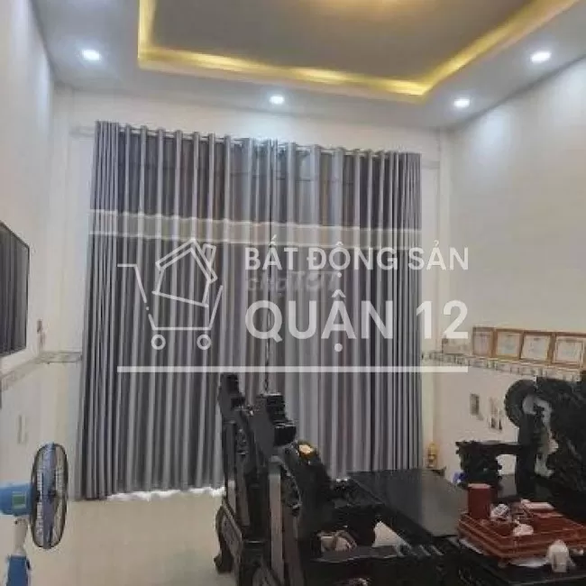 Cần bán gấp nhà 1tr 3 lầu, dt 4x19m,SHR 