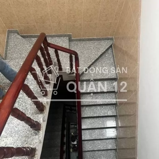 Nhà Hiệp Thành, 4 tầng, 4PN, 5WC, sân thượng, 30m ra Lê Văn Khương.