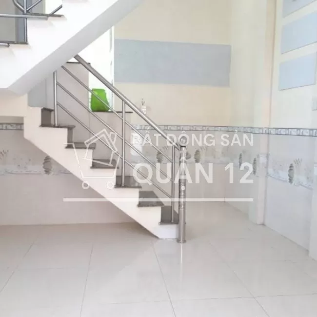 Nhà 1 sẹc 1 trệt 1 lầu, cách Lê Văn Khương 50m, hẻm rộng 8m