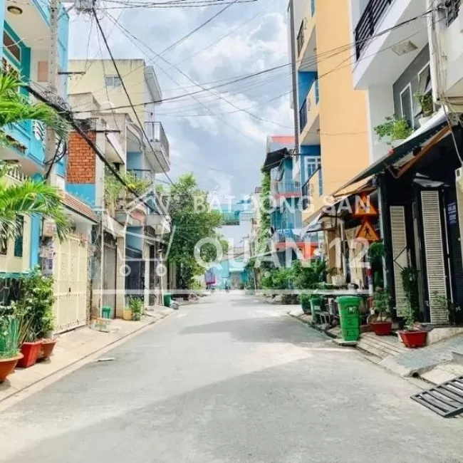 Nhà hẻm 6m thông -shr sang tên - p Hiệp Thành q12