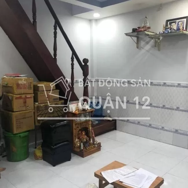 NGUYỄN ẢNH THỦ XE HƠI ĐỔ CỬA NGANG 4.5m GIÁ 2.05 TỶ