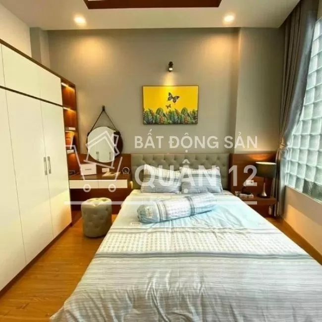3.75 Tỷ Nguyễn Ảnh Thủ 96m2 Q12 Hẻm ô tô , SHR Vay Bank 