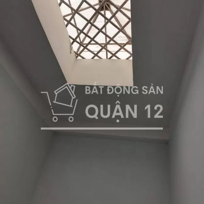 Bán nhà 4 tầng quận 12 đường Nguyễn Ảnh Thủ, 73m2 hơn 5 tỷ
