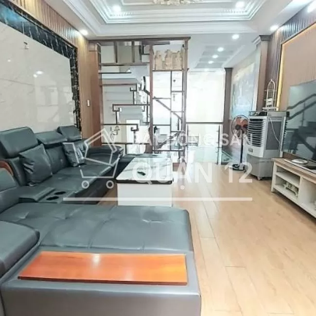 *SIÊU PHẨM*  đường Nguyễn Ánh Thủ, Quận 12, diện tích lớn, giá tốt.