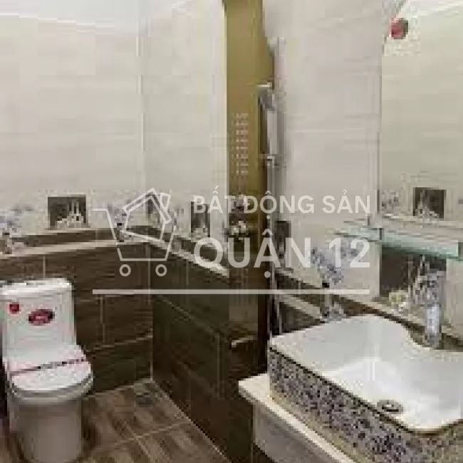Nhà sổ riêng p TCH Q12 - 4PN - hem oto vào tận nhà