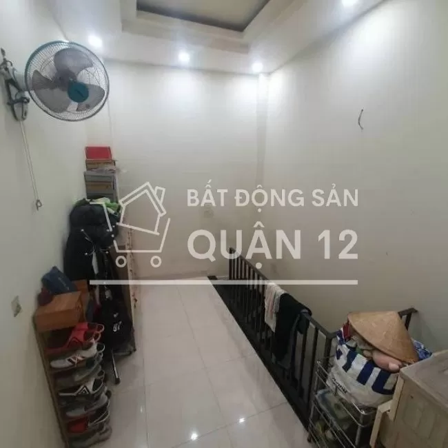 3.39 Tỷ  Mặt tiền TCH 18 Quận 12 Đường 8m Full NT LH: 0888230994 Thúy