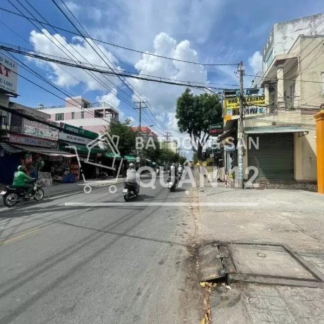 Chính chủ bán nhà MT Nguyễn Văn Quá 127m2 24T TL