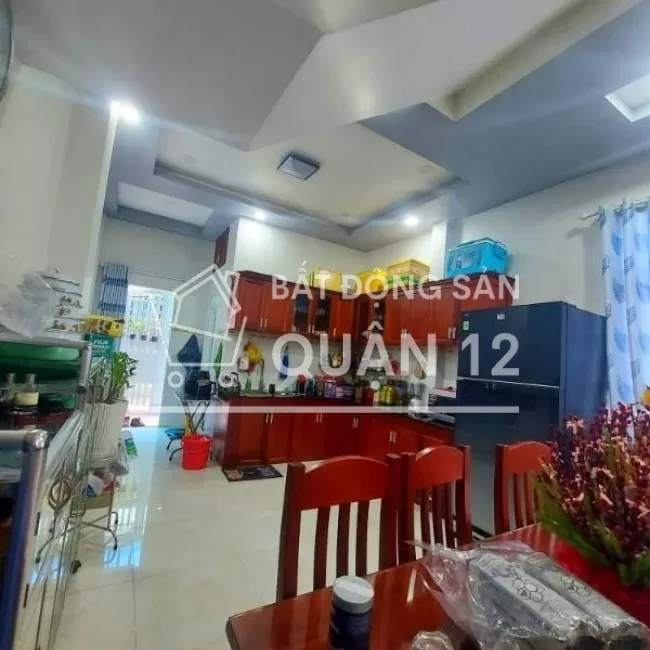Nguyễn Văn Quá, 2 tầng, 5.7x20m, 102m2, HXH, Giá 5.5 tỷ, ĐHT Quận 12