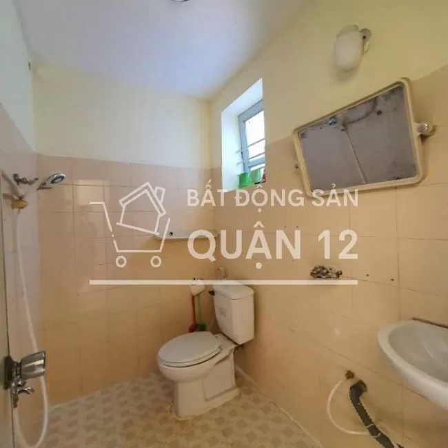cần tiền bán gấp căn chung cư 69m đối diện trường thpt trường chinh