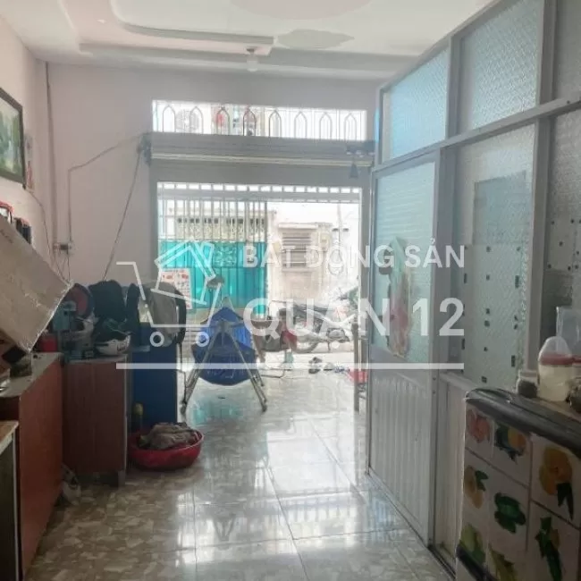 Nhà cấp 4 ngã tư nguyễn văn quá + tô ký, đầy đủ tiện ít...