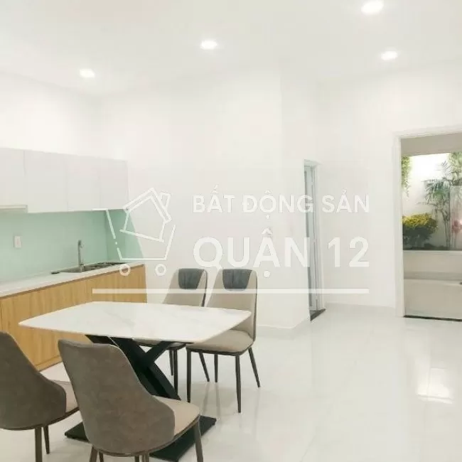 THANH LÝ GẤP Nhà 4.5x12 1 lầu 3PN hẻm oto đường QL1A(chưa qua cầu )