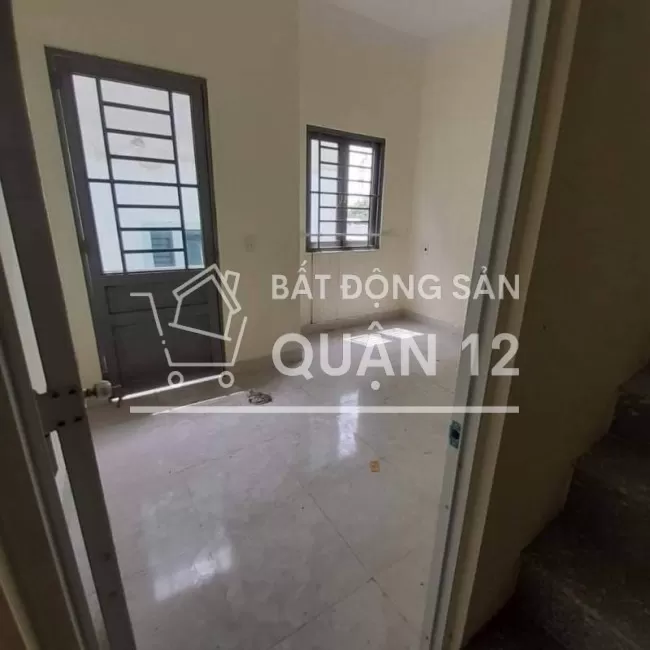 Kẹt tiền cần bán gấp nhà 2 lầu , P. An Phú Đông, Quận 12 giá 1tỷ75
