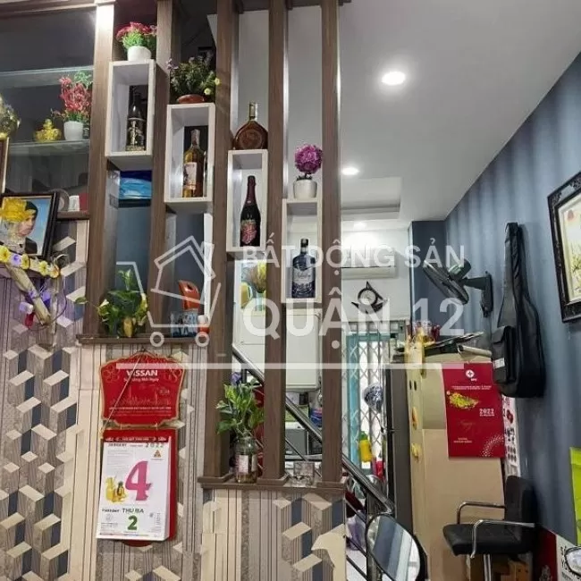 Chỉ 1 tỷ 7 mua được nhà quận 12 4 phòng ngủ ngay cầu vượt ngã tư ga 