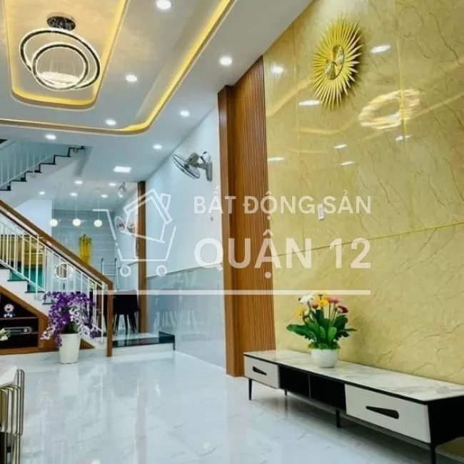 Nhà SHR 1 Lầu 3PN Q12 Hẻm 4m xe hơi Giá : 3.3 Tỷ FULL NT 