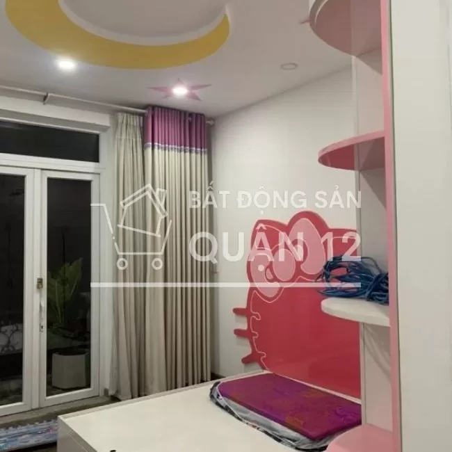Cần bán nhà 2 lầu ,  giá cực rẻ mùa dịch ,  nhà cực  đẹp và kiên cố 