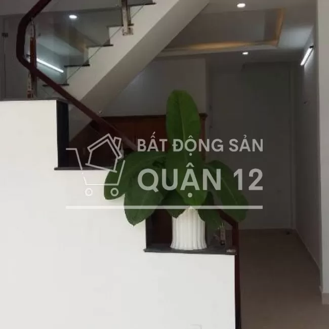 Bán NHÀ 1 trệt 1 lầu ngay chợ Đường, TX52 vào 50m