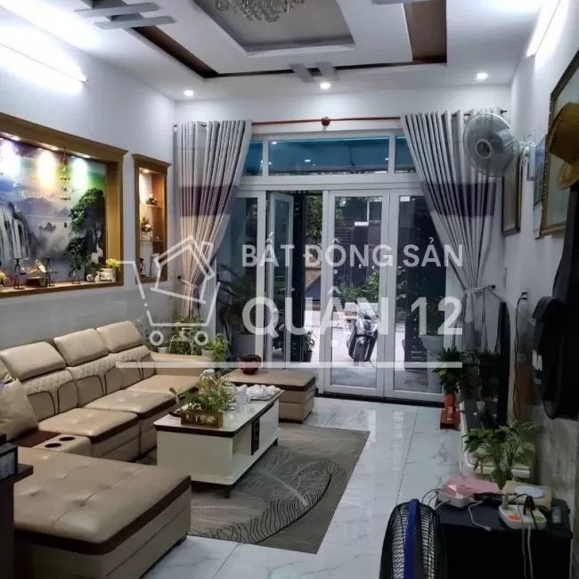 Nhà // Thới An 16 Quận 12, 1 trệt 3 lầu, 4mx16m, Hẻm 7m, Giá: 5,050 Tỷ