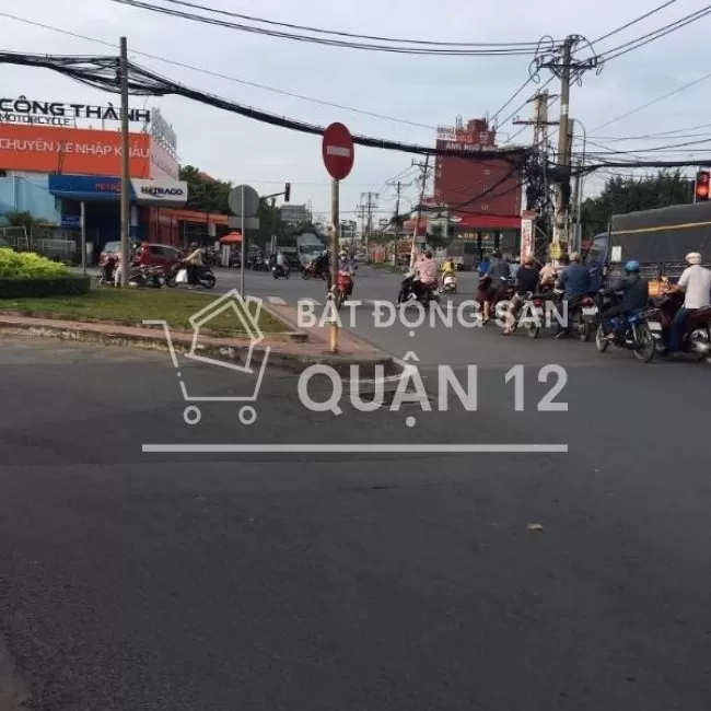 Bán gấp nhà Q.12, 88m2, 2 tầng, 3PN, hẻm 8m thông, chỉ có 4.75 tỷ TL.