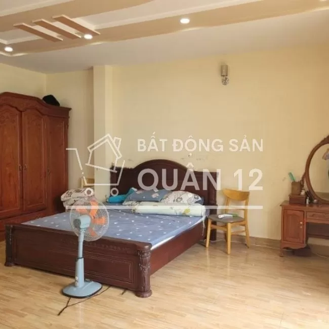 Bán nhà Tô Ký, Q.12, 120m2, 4 tầng, 4PN, 5WC, 100m ra mặt tiền, 12T5