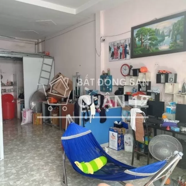 Nhà cấp 4 nỡ hậu, chợ cầu,(miễn tiếp báo)trường cấp 1,2,3 rạp fim...