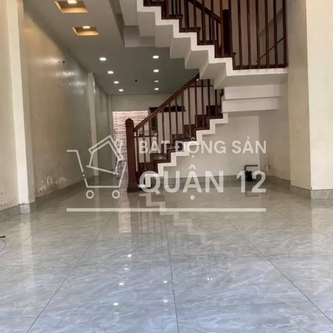 Hẻm xe tải, Khu phân lô ngay Cầu Tham Lương. 4 tầng, nội thất ốp gỗ đỏ