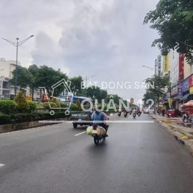 Bán nhà 2 MT đường Trường Chinh, Tân Thới Nhất, Quận 12.