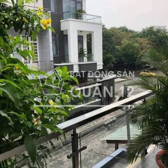 HXT đường Trần Thị Do quận 12 100m2 ngang 5m công viên trước nhà 