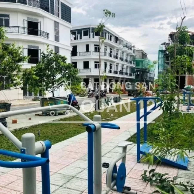 Nhà MT Võ Thị Liễu- khu dân cư cao cấp Q12- giao thông thuận tiện
