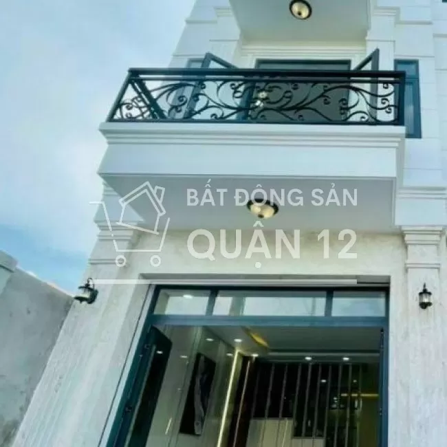 Cần bán căn nhà Võ Thị Liễu nằm ngay cầu sắt An Phú Đông ,có SHR
