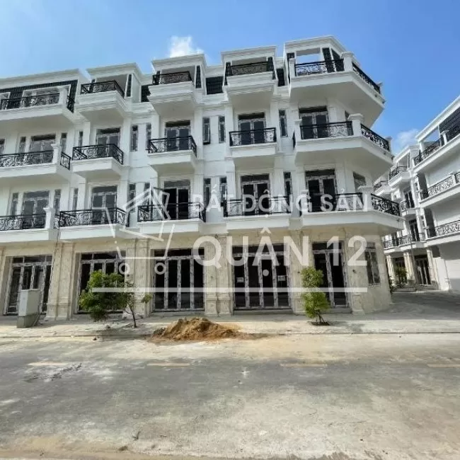 Nhà phố An Phú Đông 1 trệt 3 lầu 4x16m 1.5 tỷ nhận nhà, SHR
