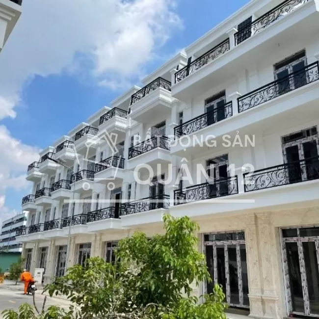 Nhà phố An Phú Đông 1 trệt 3 lầu 4x16m 1.5 tỷ nhận nhà, SHR