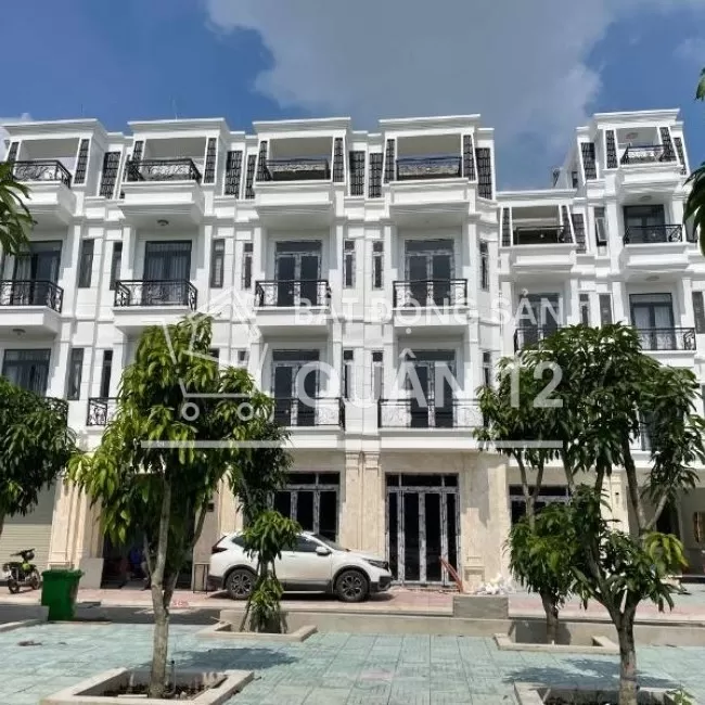 Nhà phố An Phú Đông 1 trệt 3 lầu 4x16m 1.5 tỷ nhận nhà, SHR
