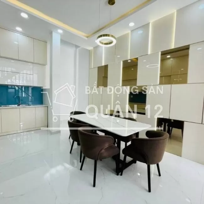 Nhà phố 5x15m ngã tư ga 1 trệt 3 lầu giá 4.8 tỷ có sổ hồng riêng, HXH