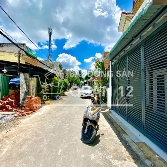 Chính chủ cần bán nhà  An Phú Đông- Vườn Lài