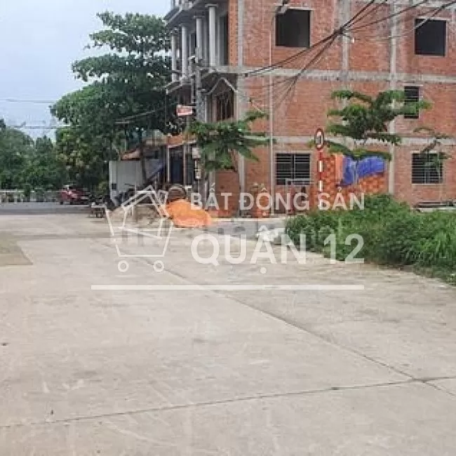 Bán Gấp 2 liền nhau thuộc đường Hà Huy Giáp. P. Thạnh Lộc. Q12